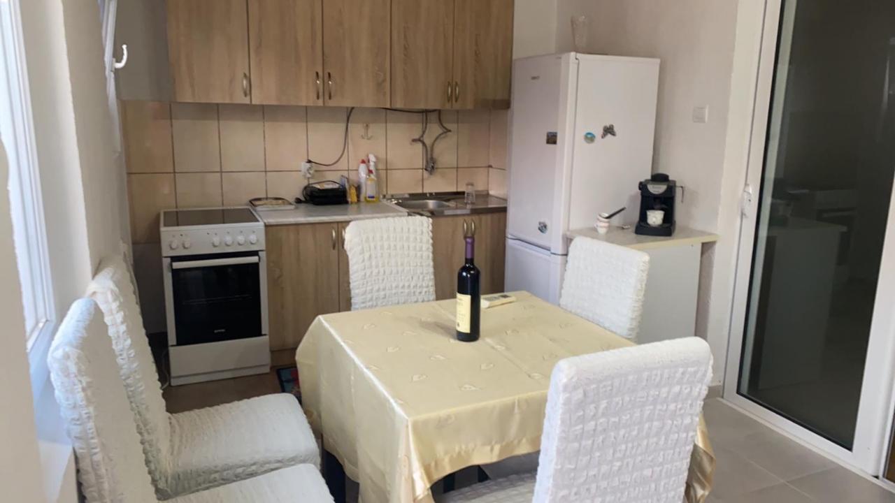Alisa Sea View Apartment Prcanj Kotor Exterior photo